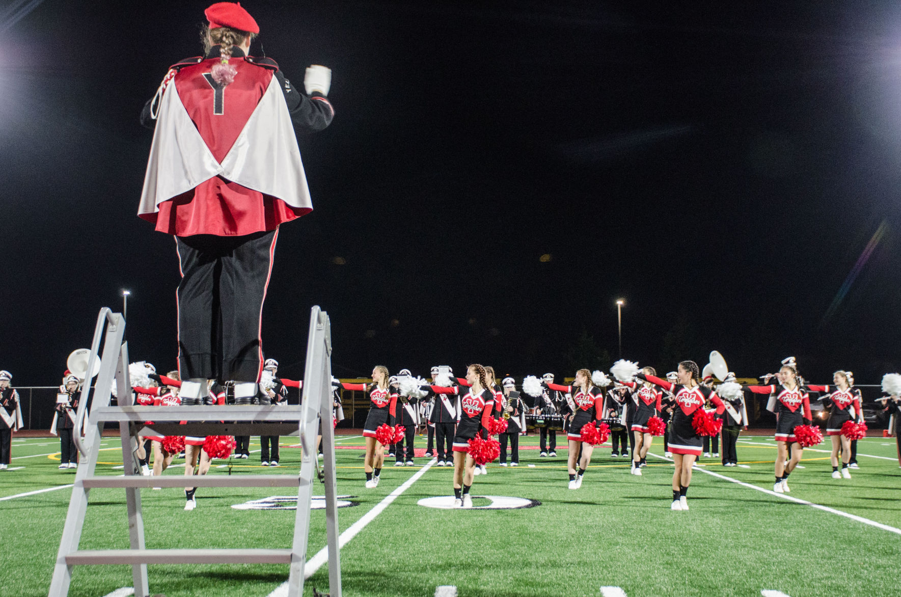 191003.news.homecomingphotos.er3.jpg